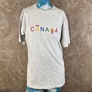 Vintage Canada Graphic T-Shirt XL Heather Gray Maple Leaf Embroidered Souvenir